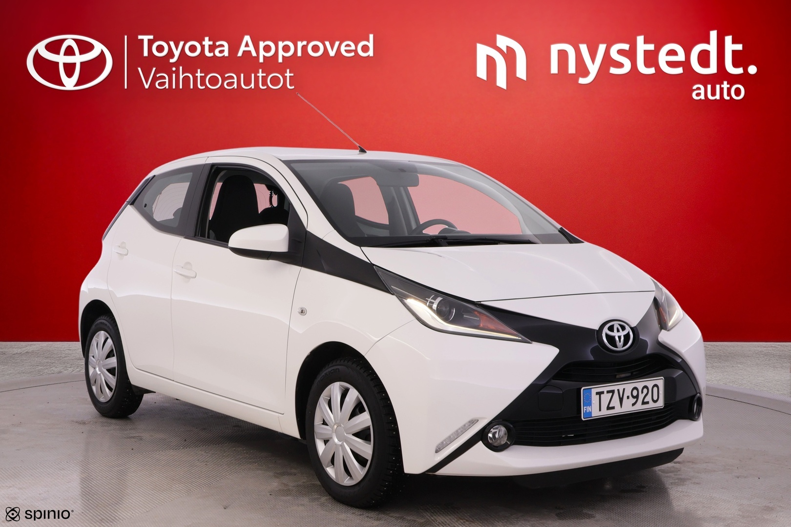 TOYOTA AYGO 2015