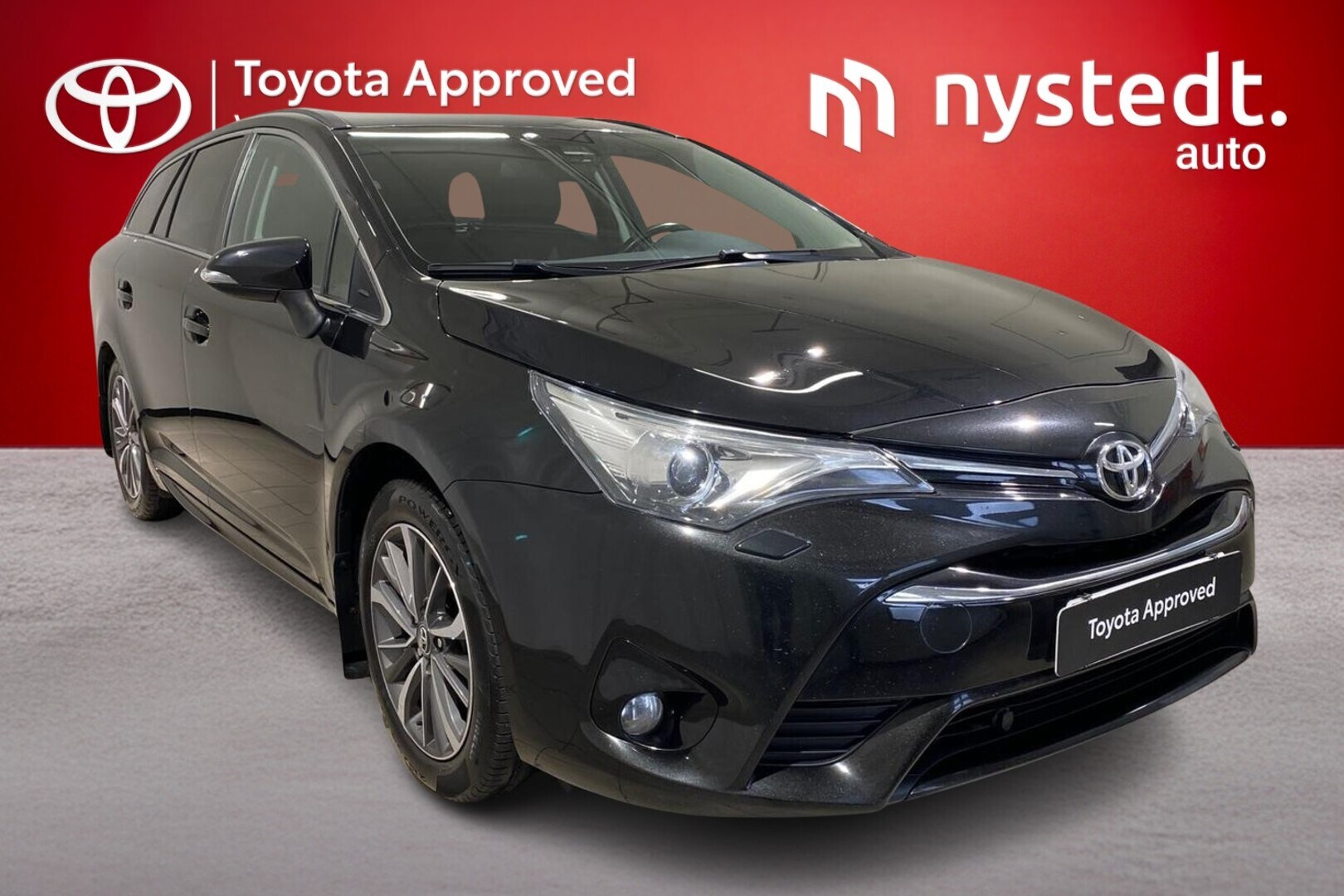 TOYOTA Avensis 2017