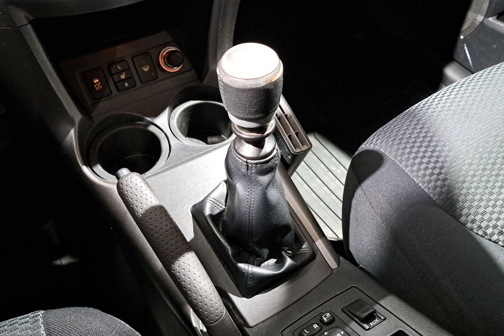 TOYOTA RAV4 2010