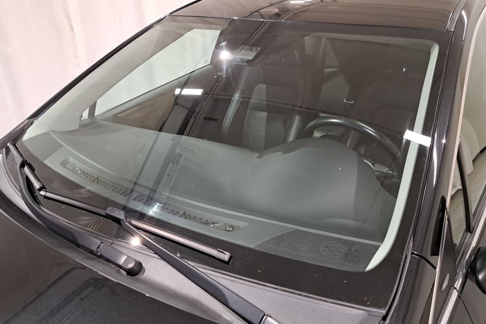 TOYOTA Avensis 2015