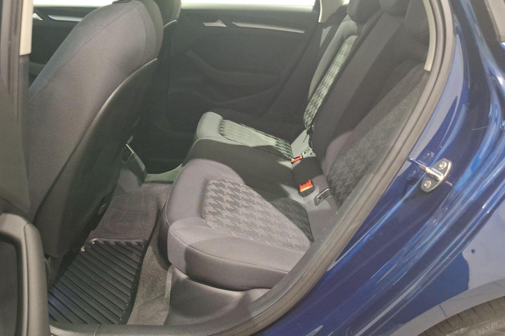AUDI A3 2014