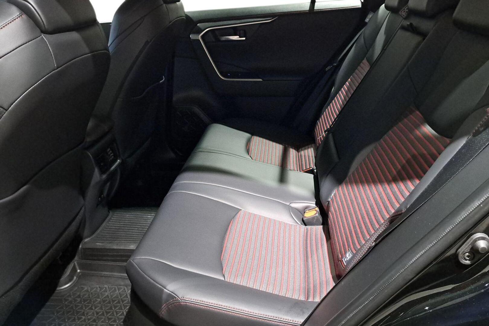 TOYOTA RAV4 Plug-in 2020