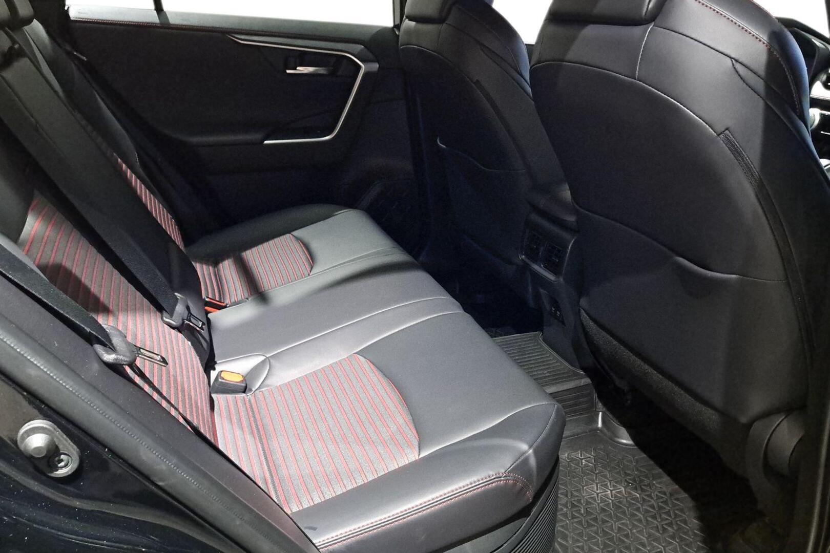 TOYOTA RAV4 Plug-in 2020