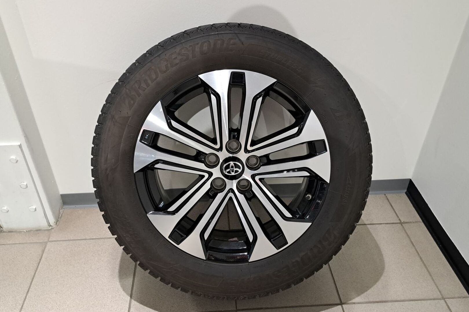 TOYOTA RAV4 Plug-in 2020
