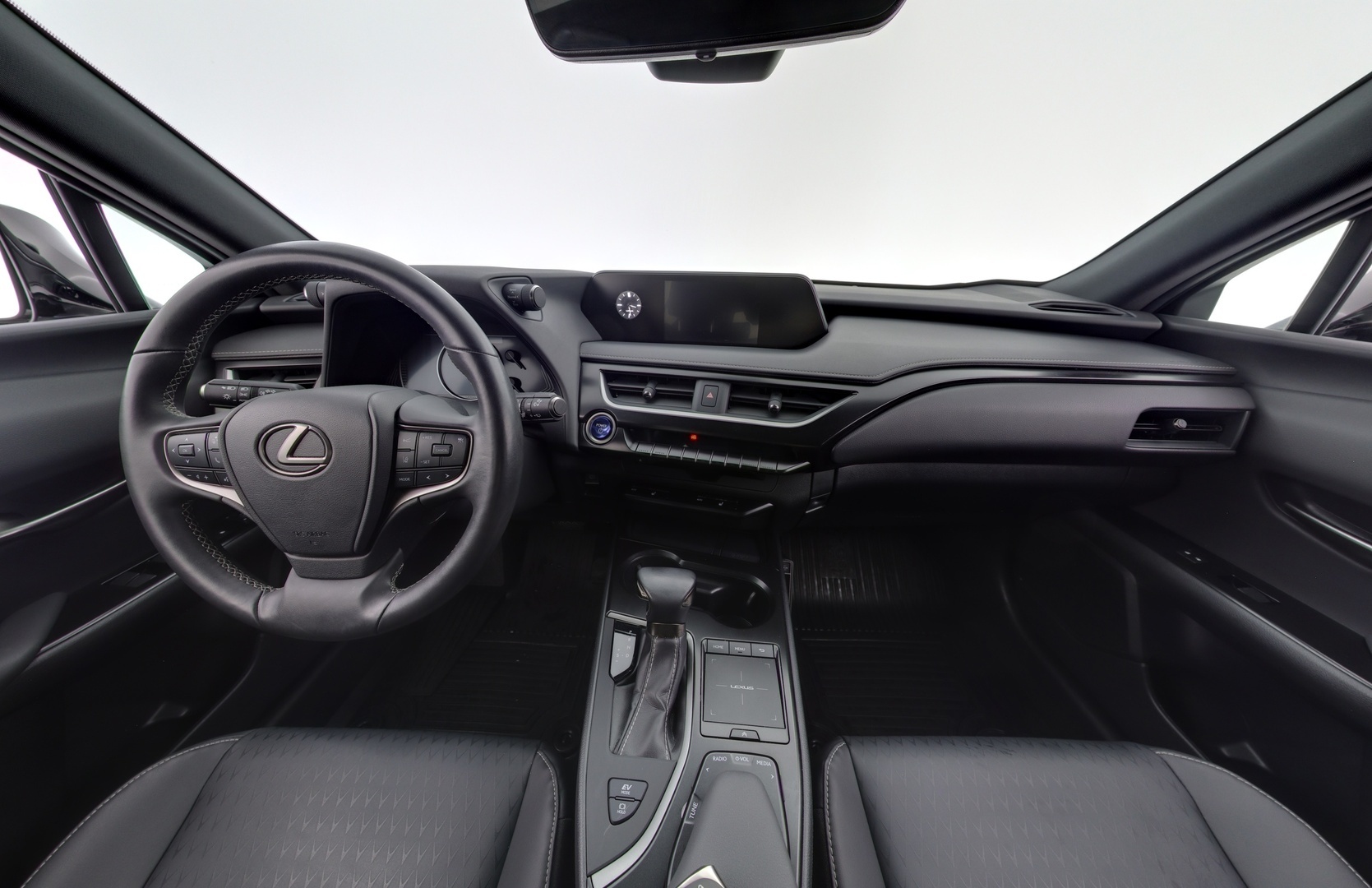 LEXUS UX 2022