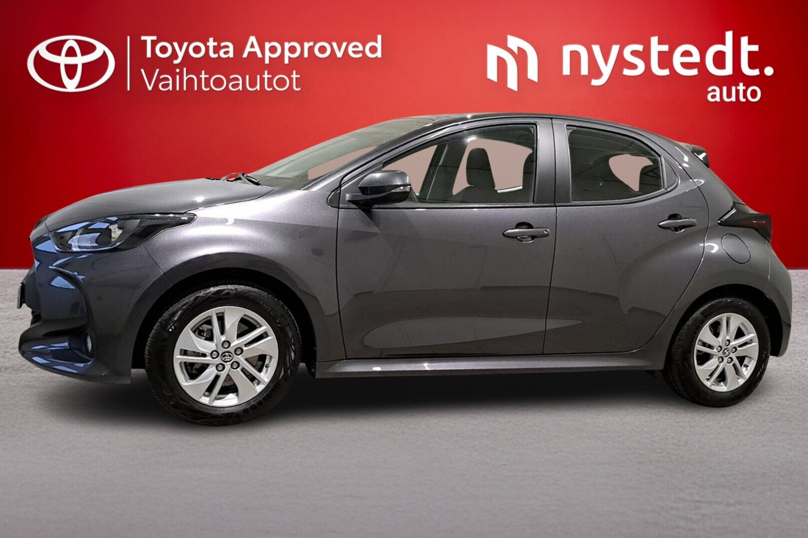 TOYOTA Yaris 2025