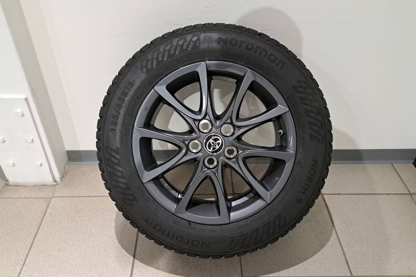 TOYOTA Yaris 2025