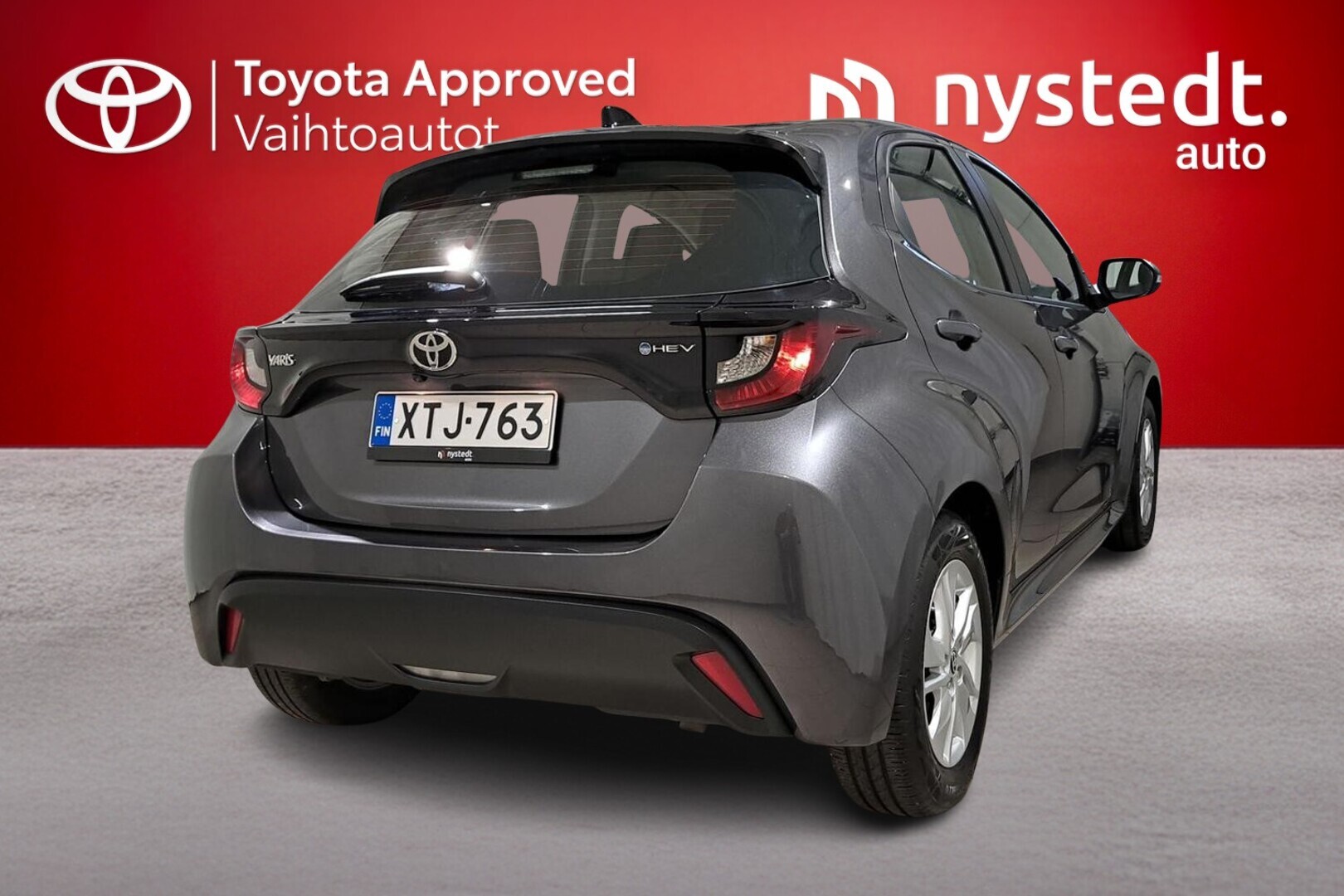 TOYOTA Yaris 2025