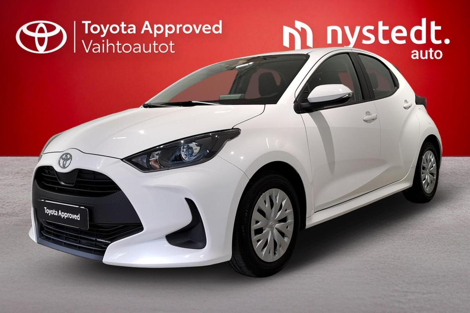 TOYOTA Yaris 2025