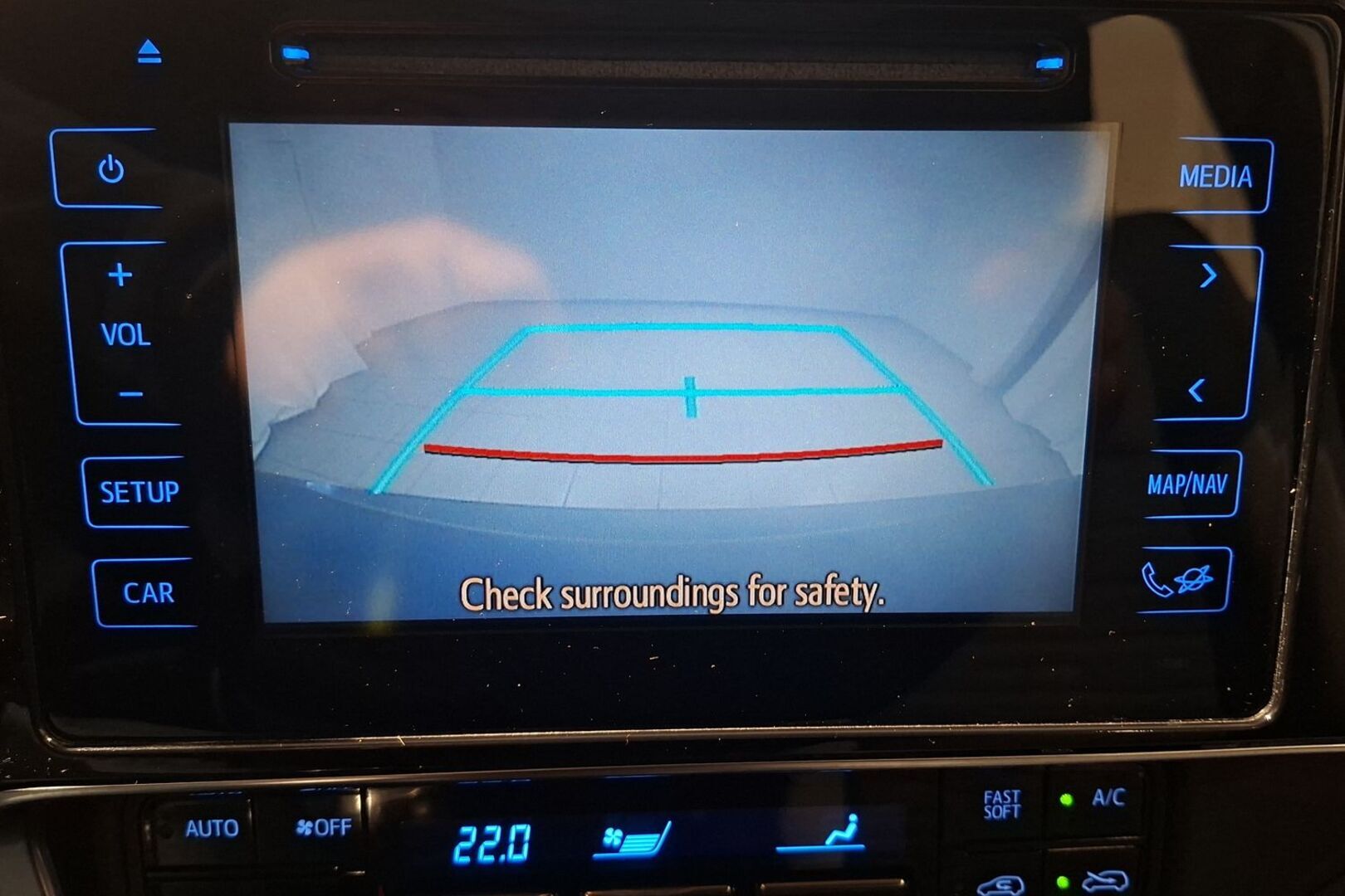 TOYOTA Auris 2015