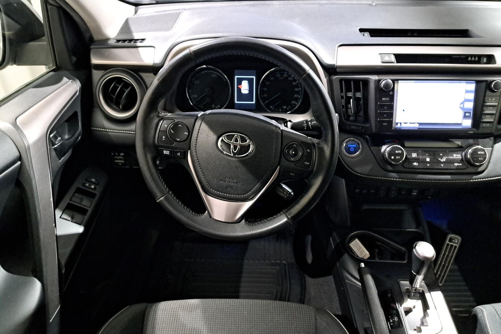 TOYOTA RAV4 2017