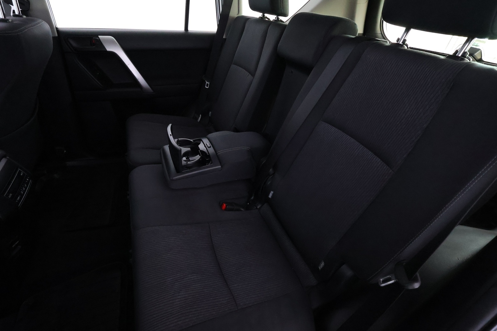 TOYOTA Land Cruiser 2019