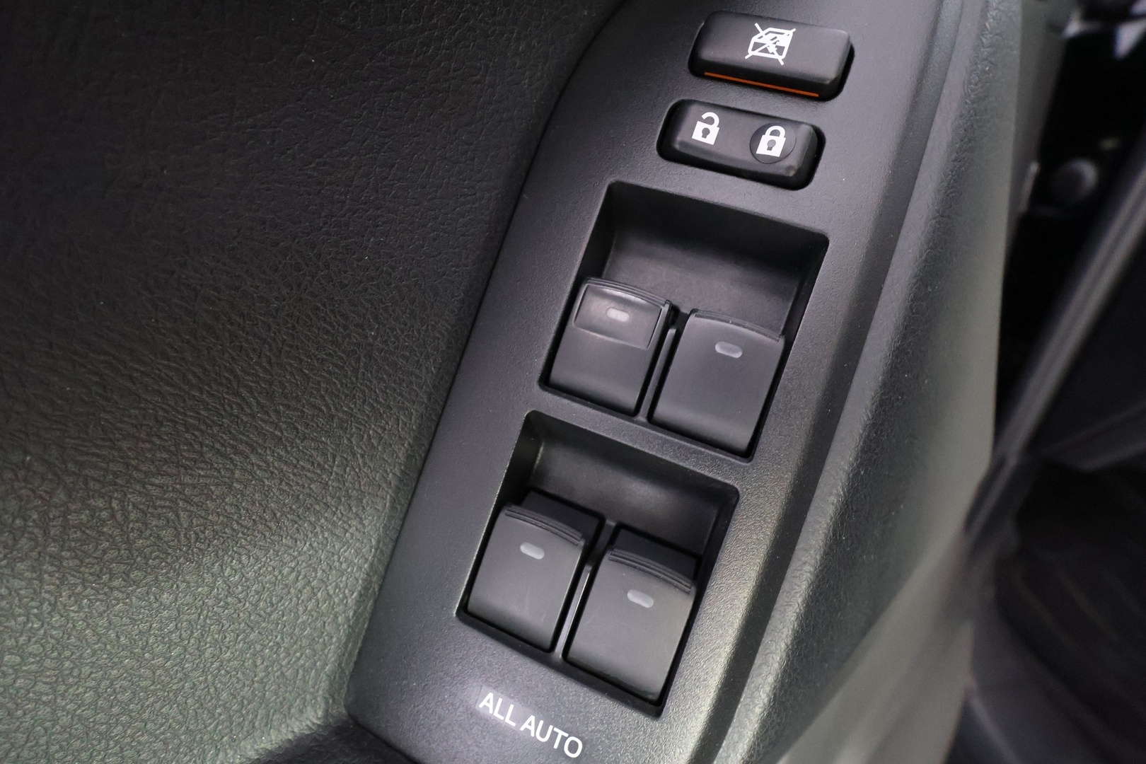 TOYOTA Land Cruiser 2019