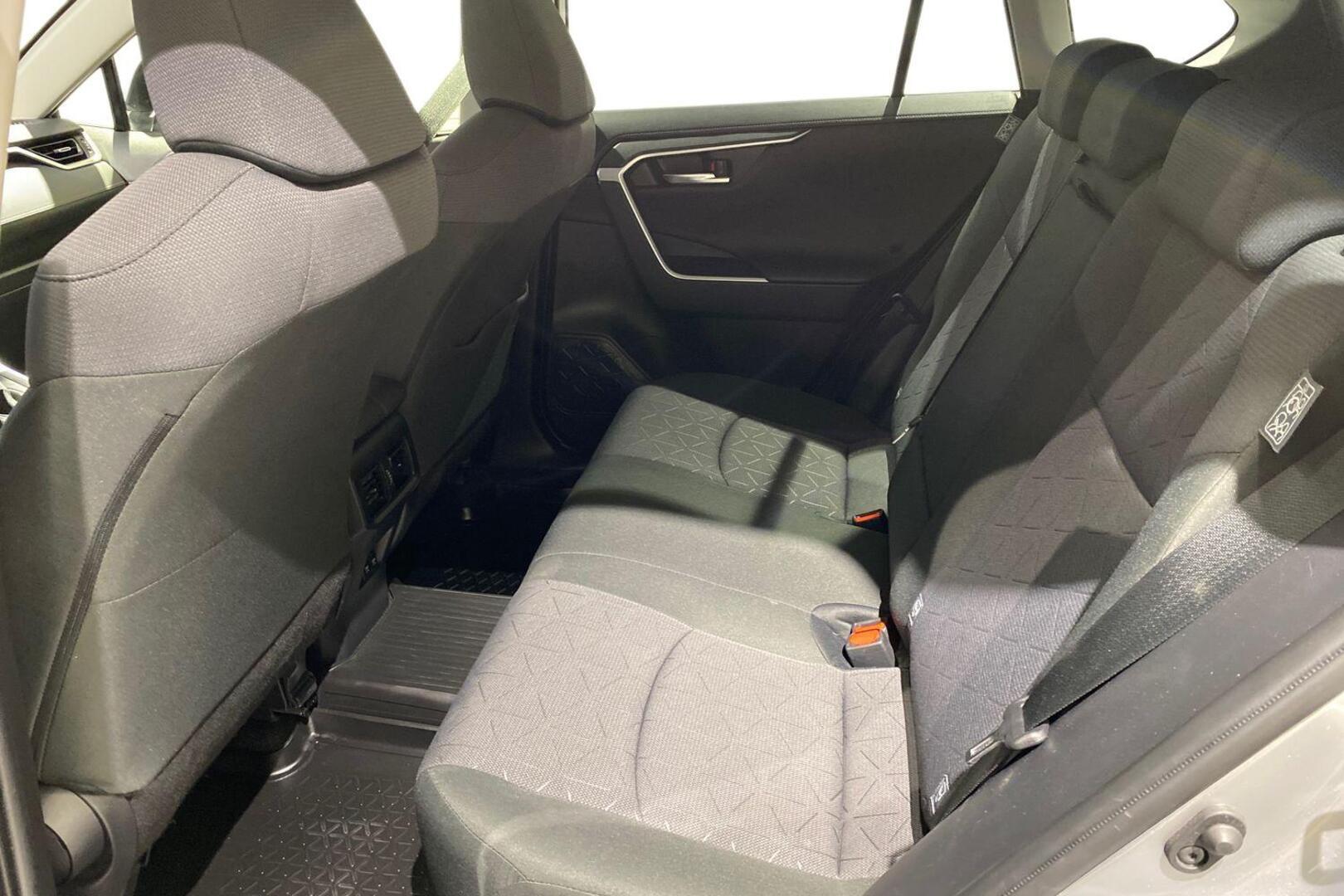 TOYOTA RAV4 2020