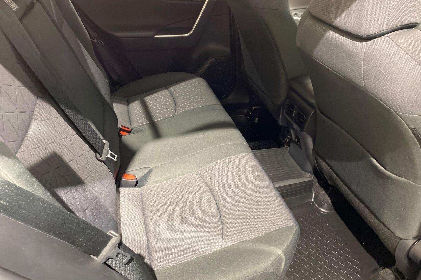 TOYOTA RAV4 2020