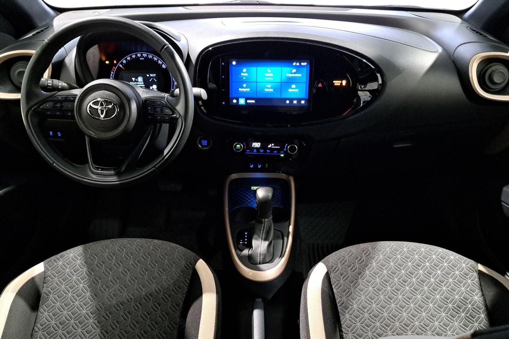 TOYOTA Aygo X 2022