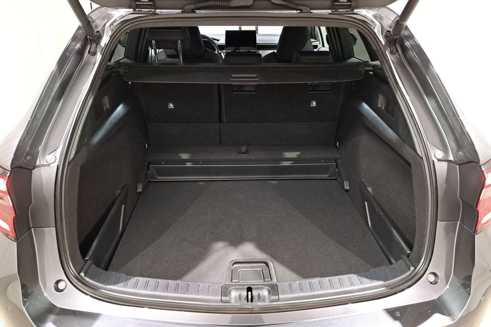 TOYOTA Corolla 2025