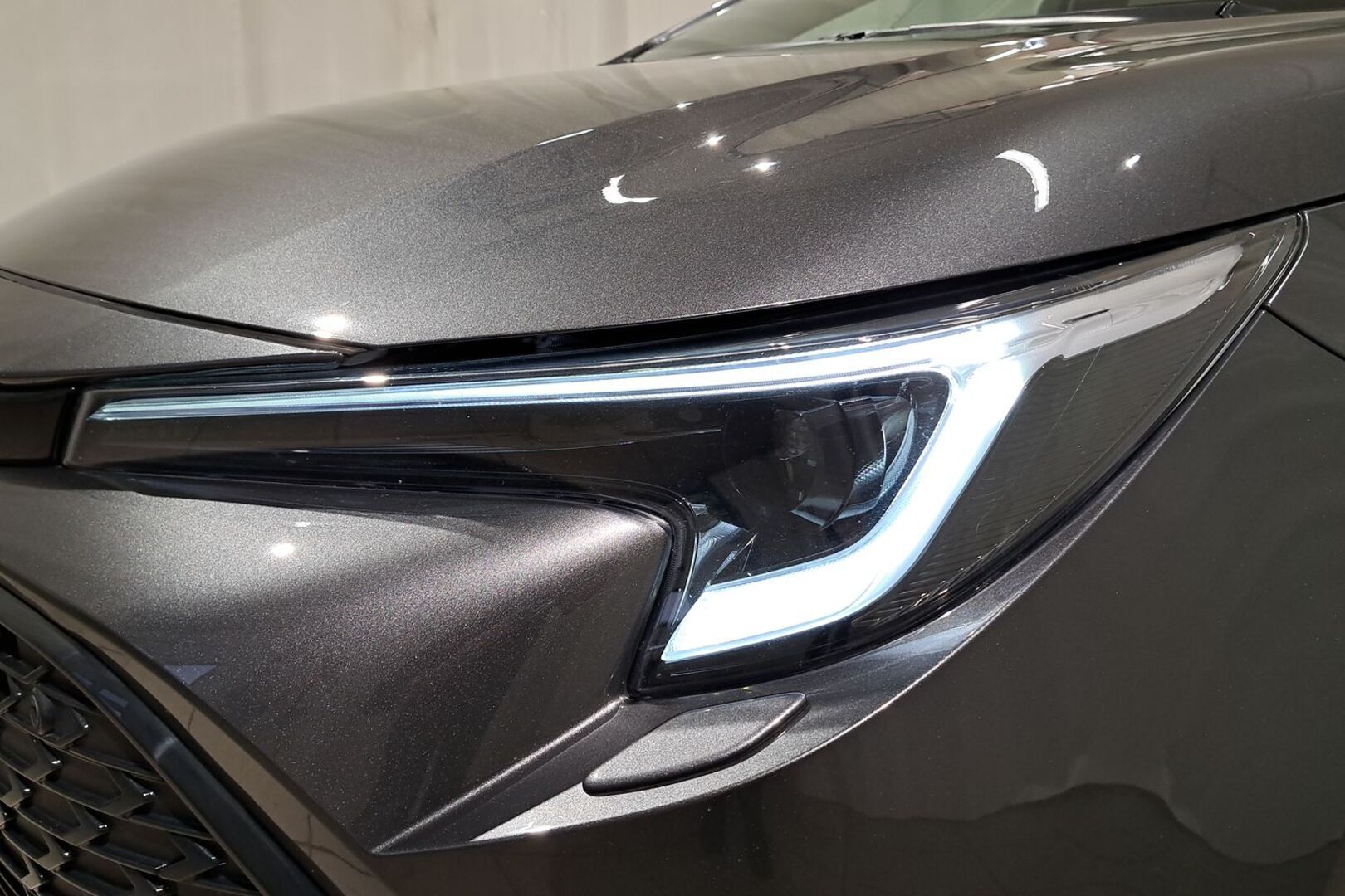 TOYOTA Corolla 2025