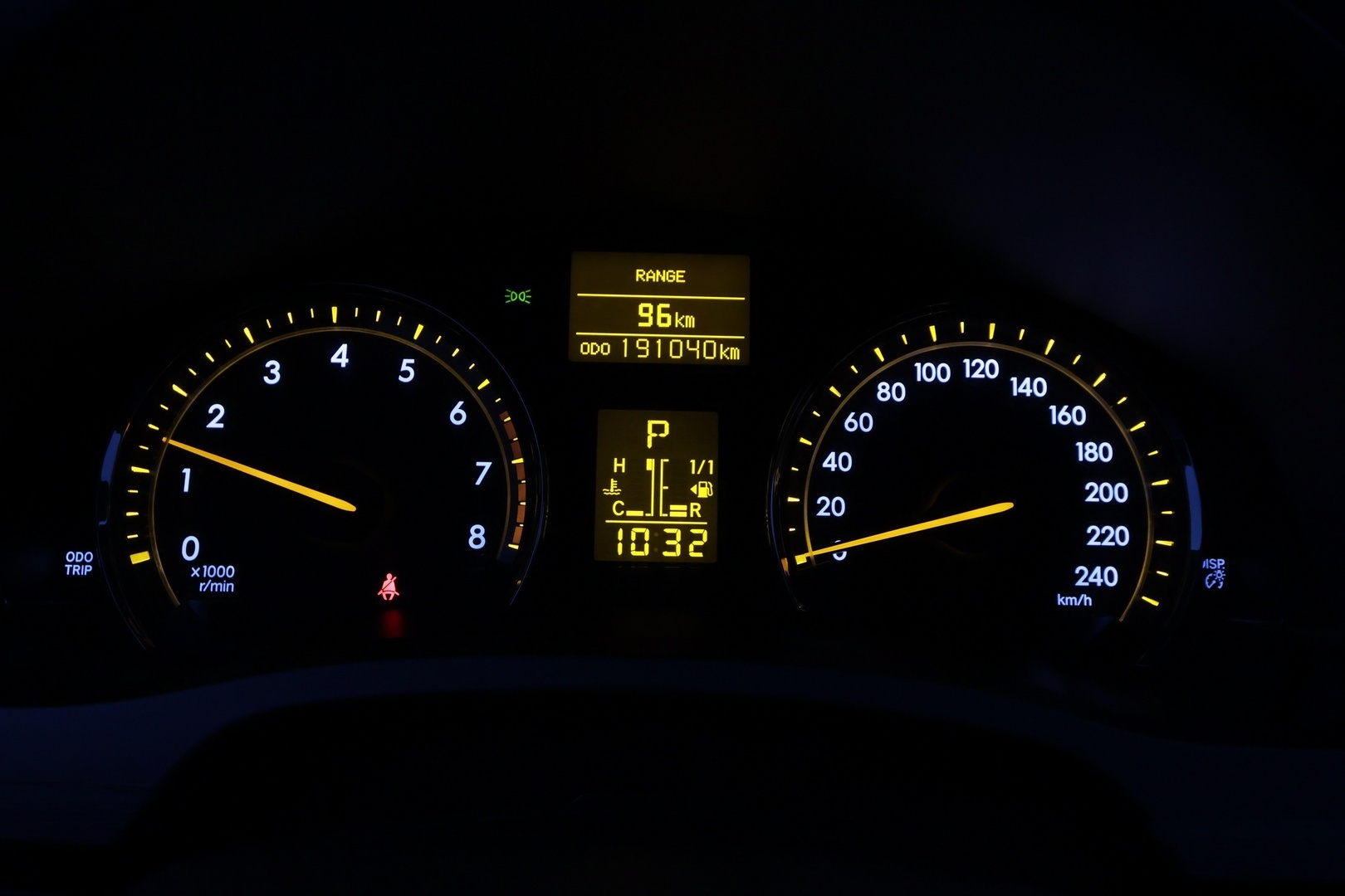 TOYOTA Avensis 18