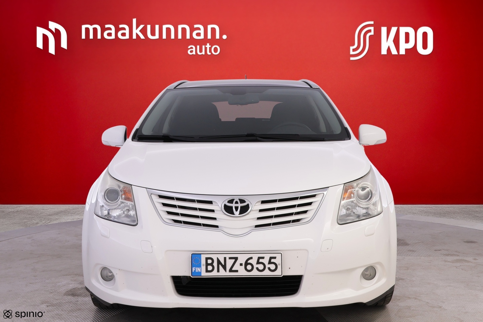 TOYOTA Avensis 8