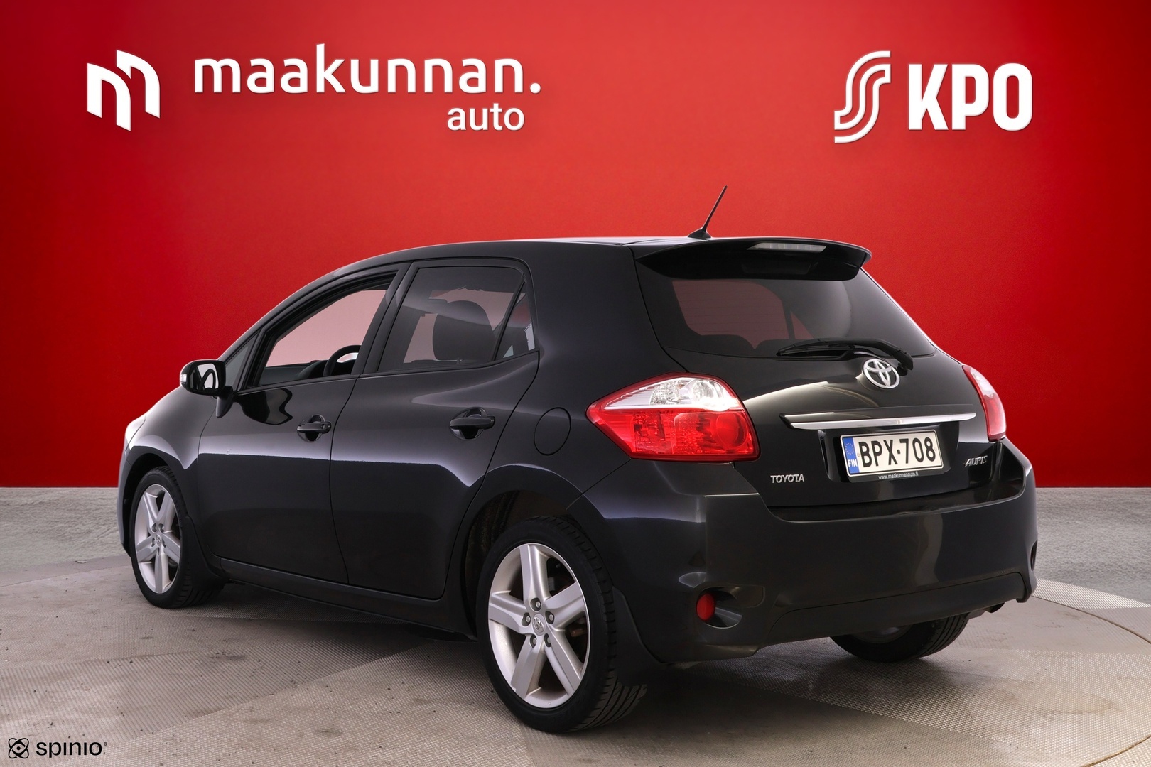 TOYOTA Auris 2012