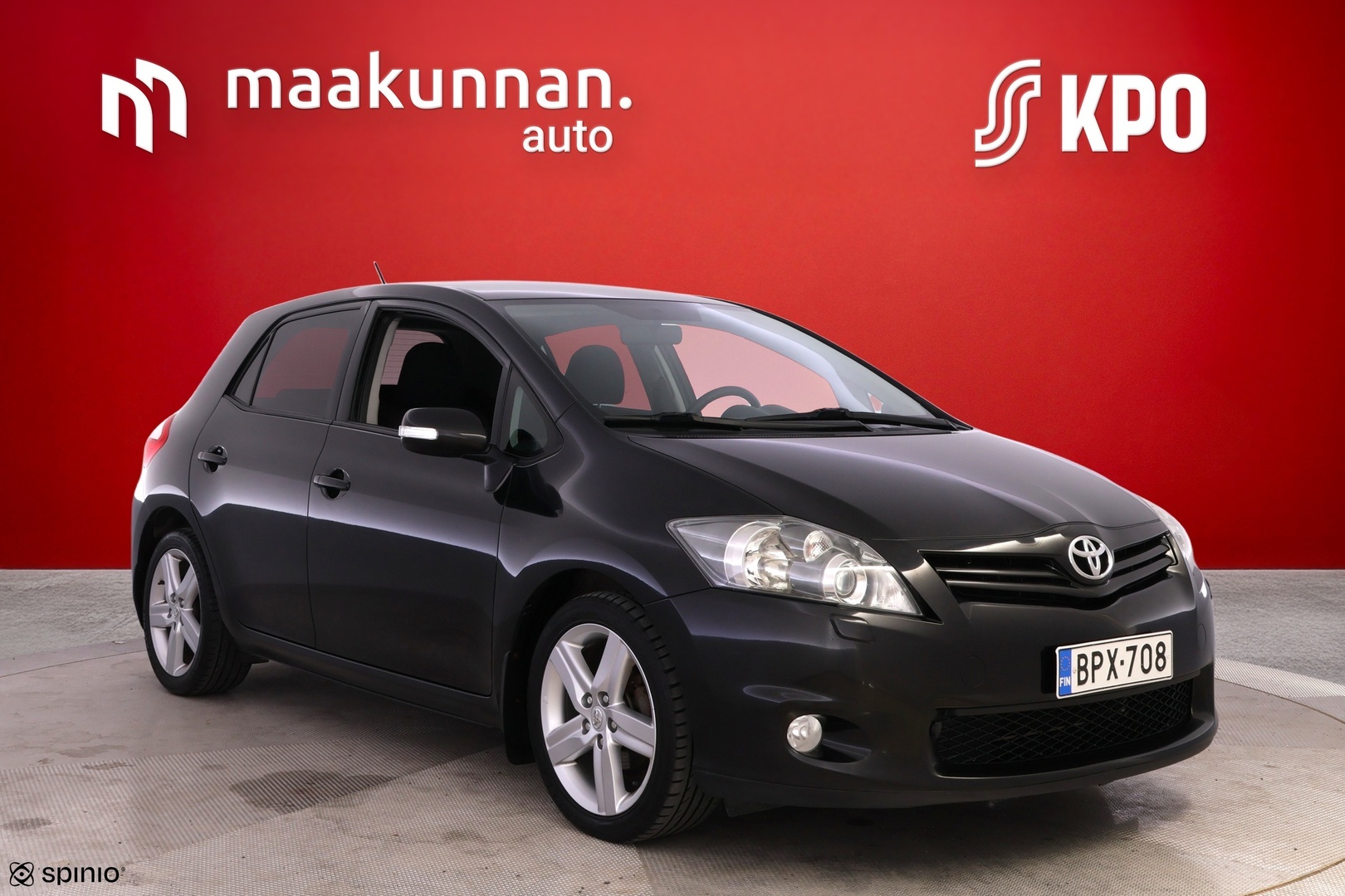 TOYOTA Auris 2012