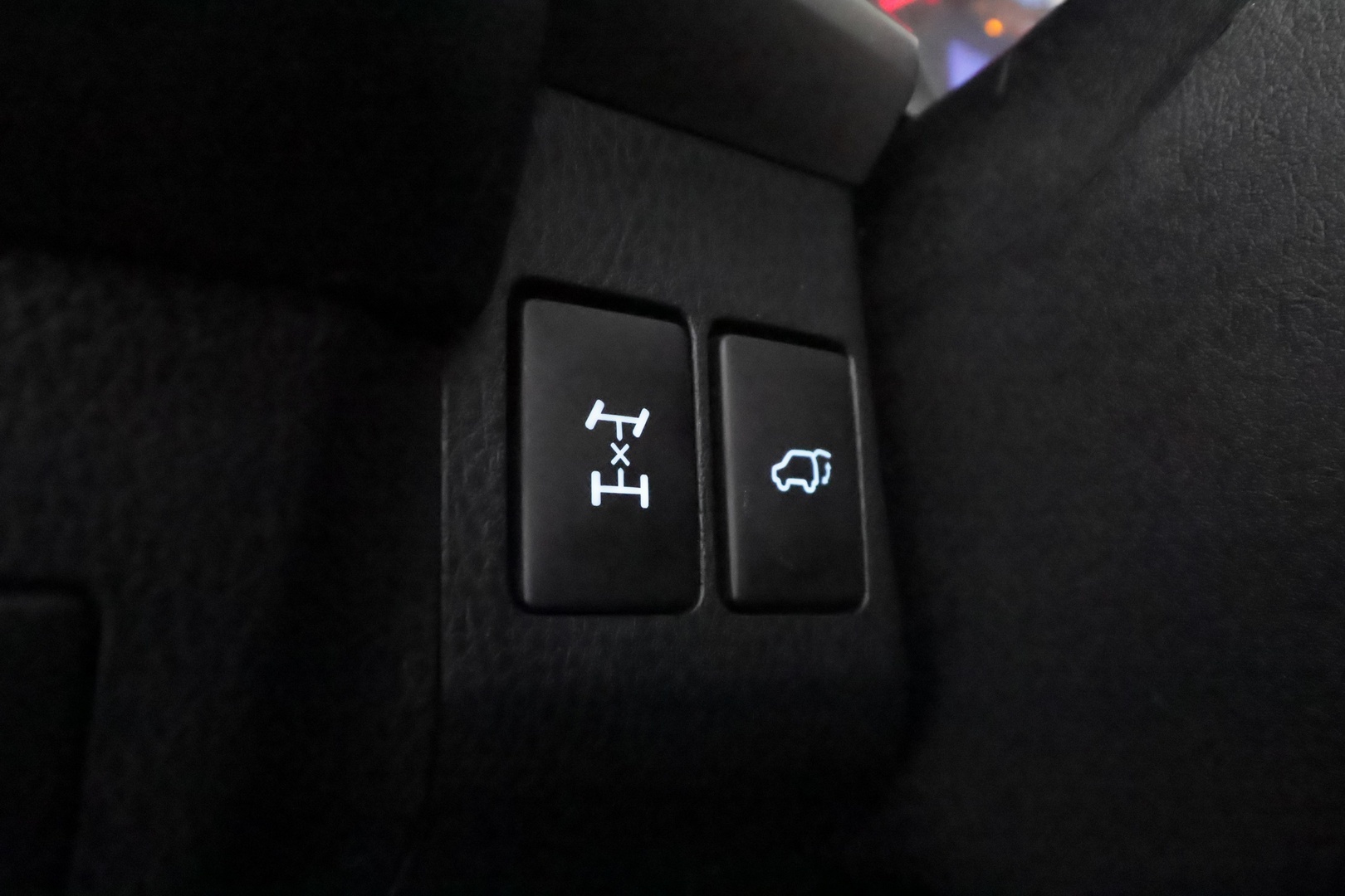 TOYOTA RAV4 2015
