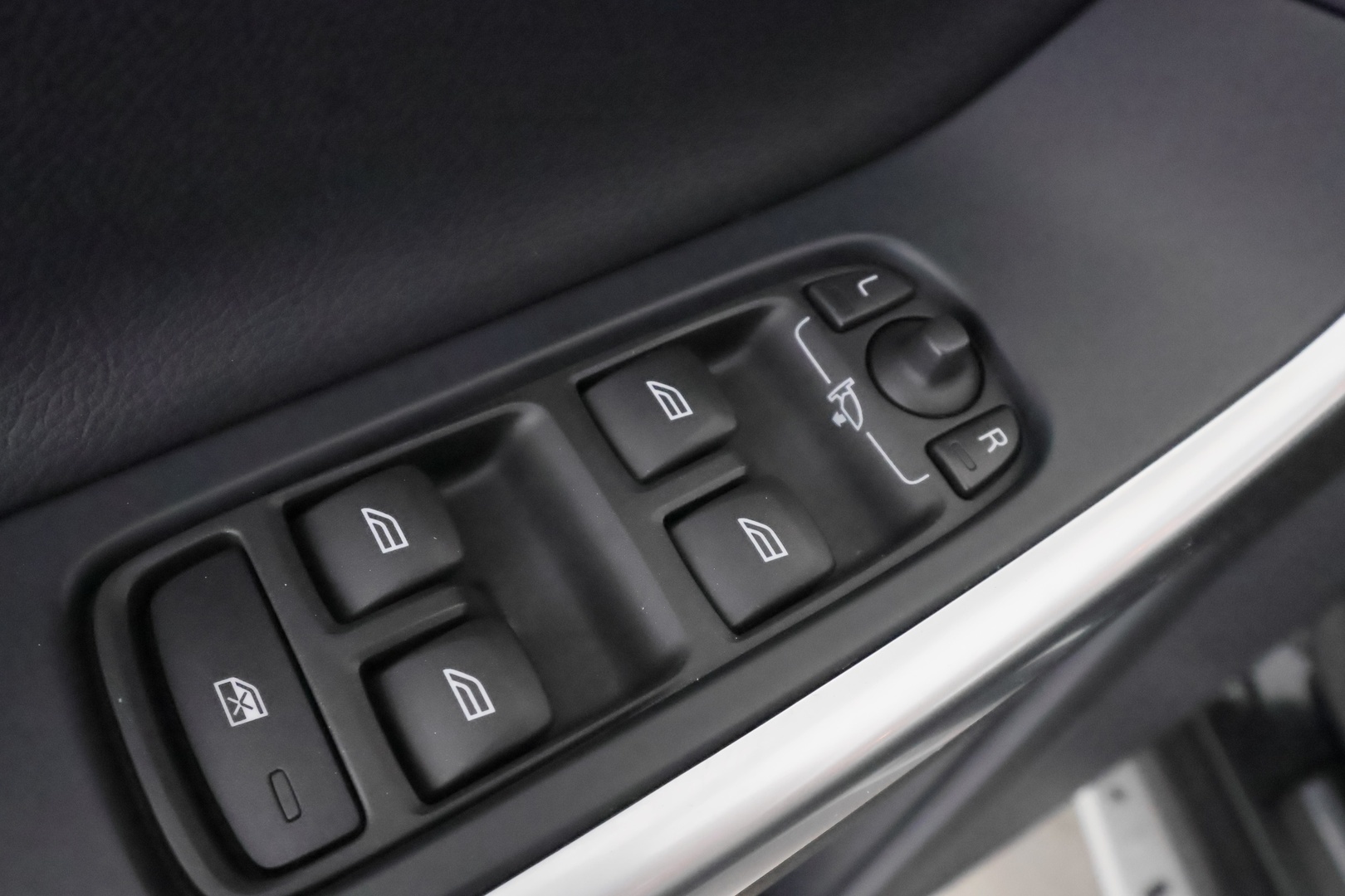 VOLVO XC60 2014