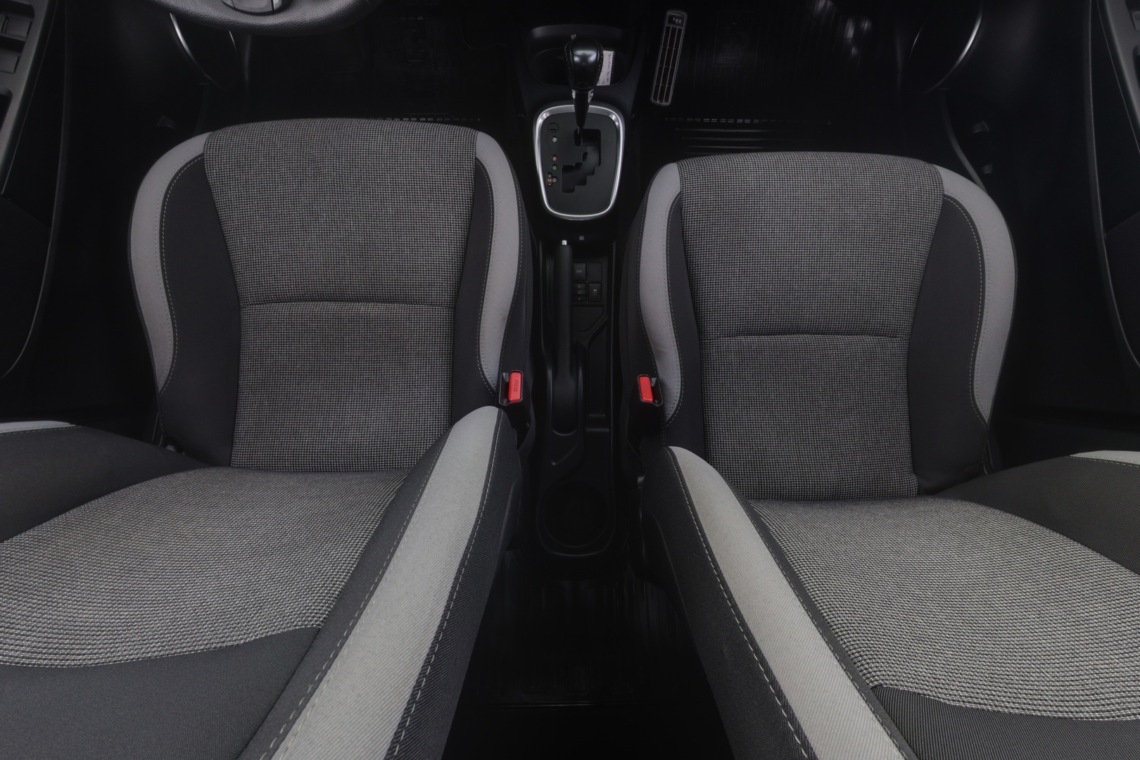 TOYOTA Yaris 2019