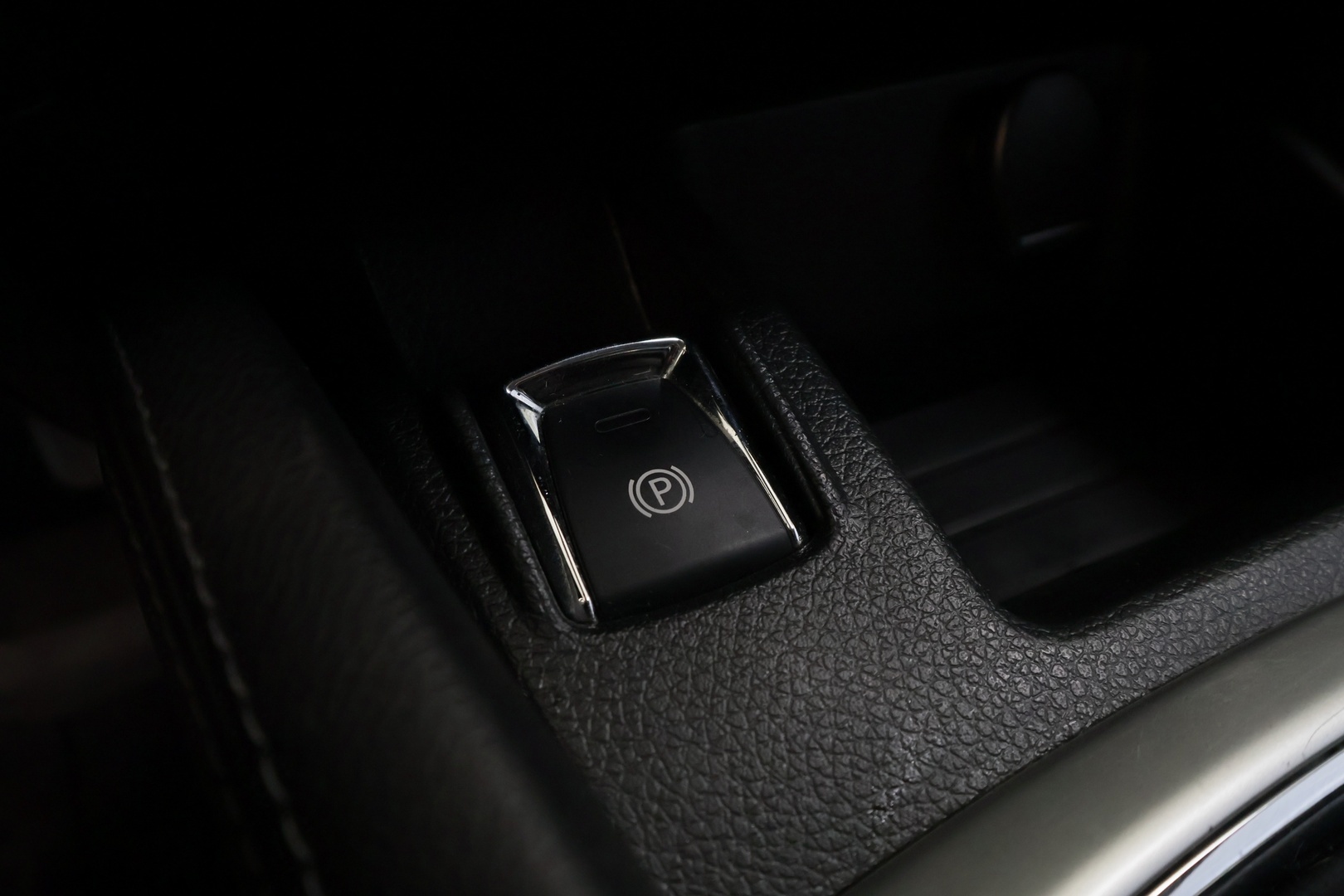 TOYOTA Yaris 2019