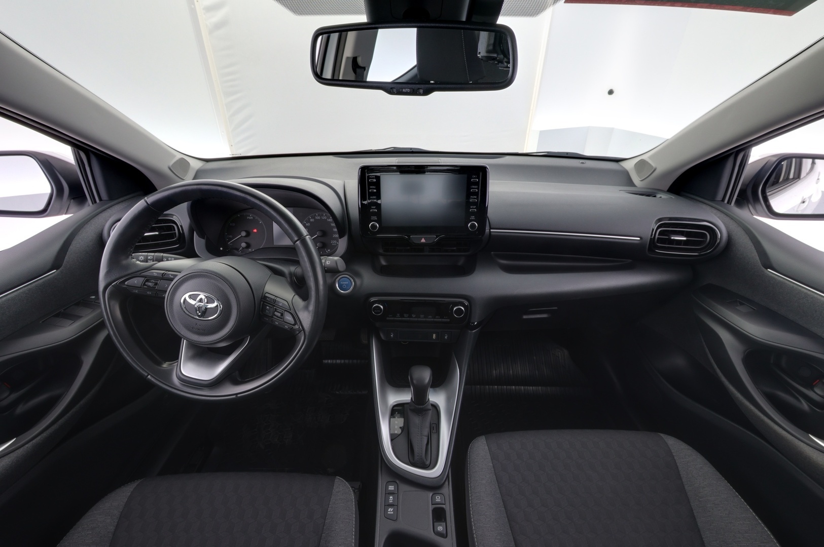 TOYOTA Yaris 2022