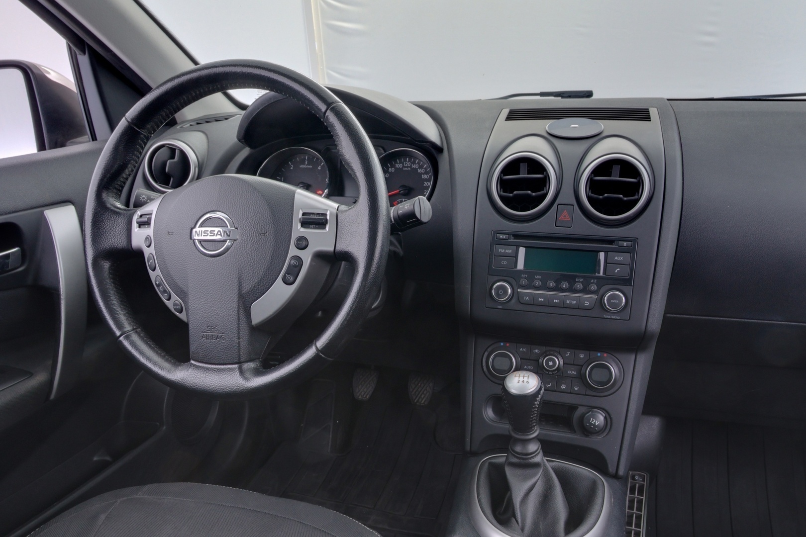 NISSAN Qashqai 11