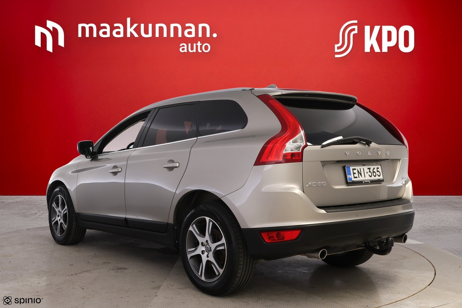 VOLVO XC60 2011