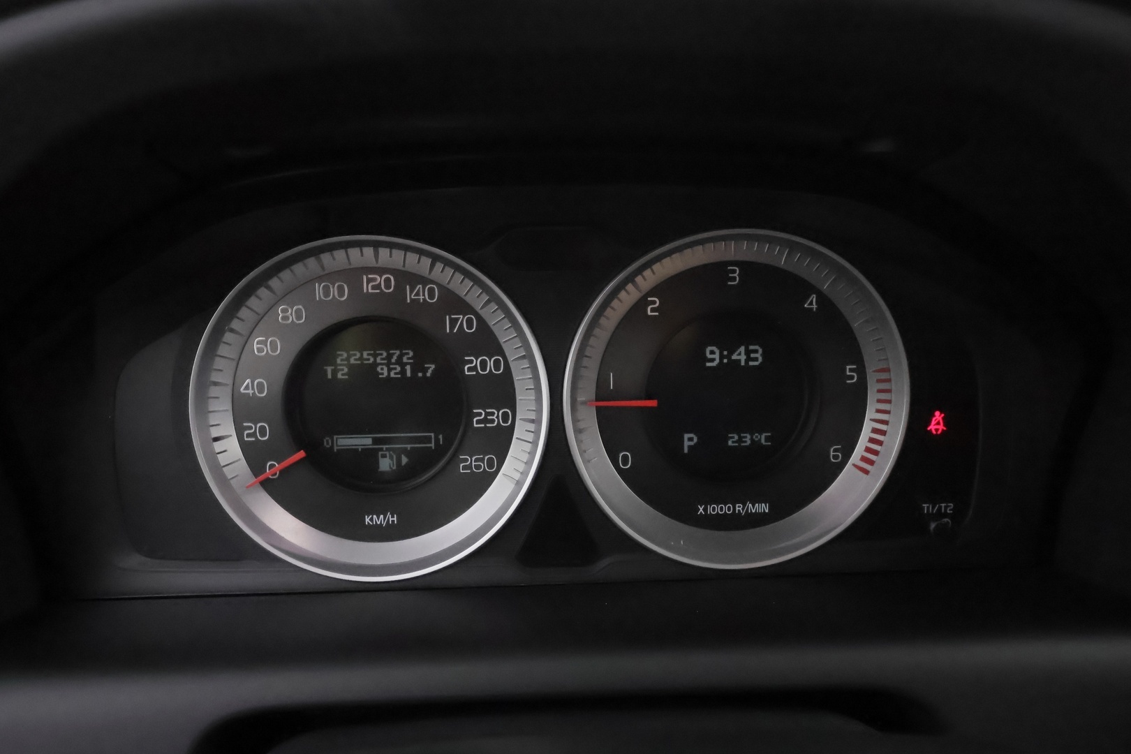 VOLVO XC60 2011