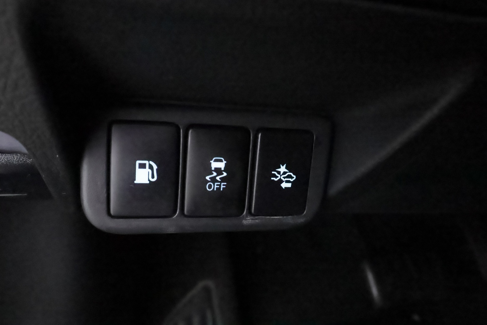 TOYOTA Avensis 2018