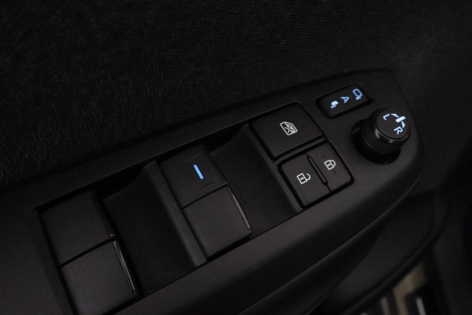 TOYOTA Yaris Cross 2022