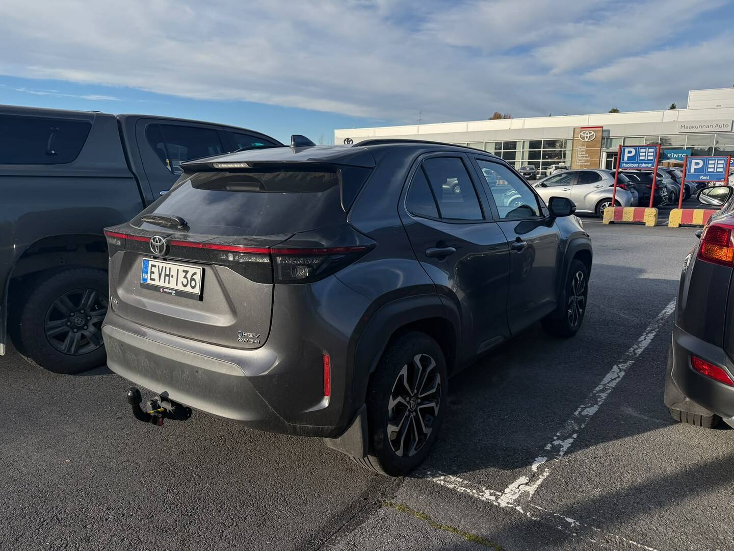 TOYOTA Yaris Cross 2