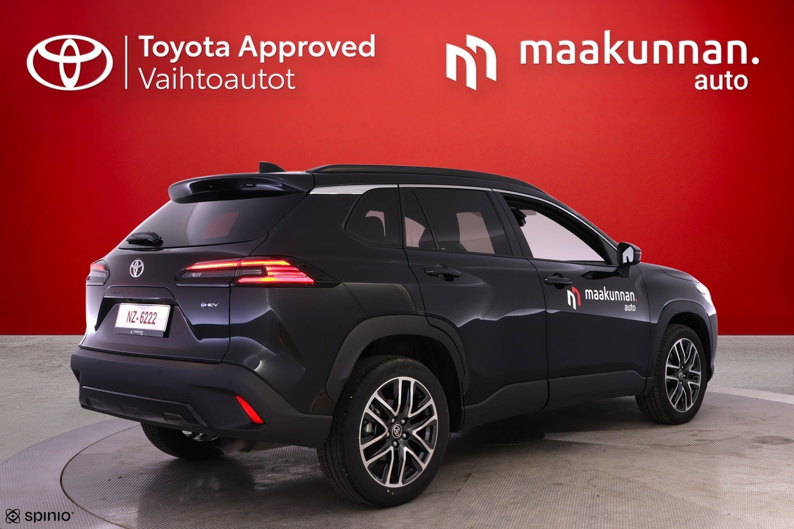 TOYOTA Corolla Cross 2026