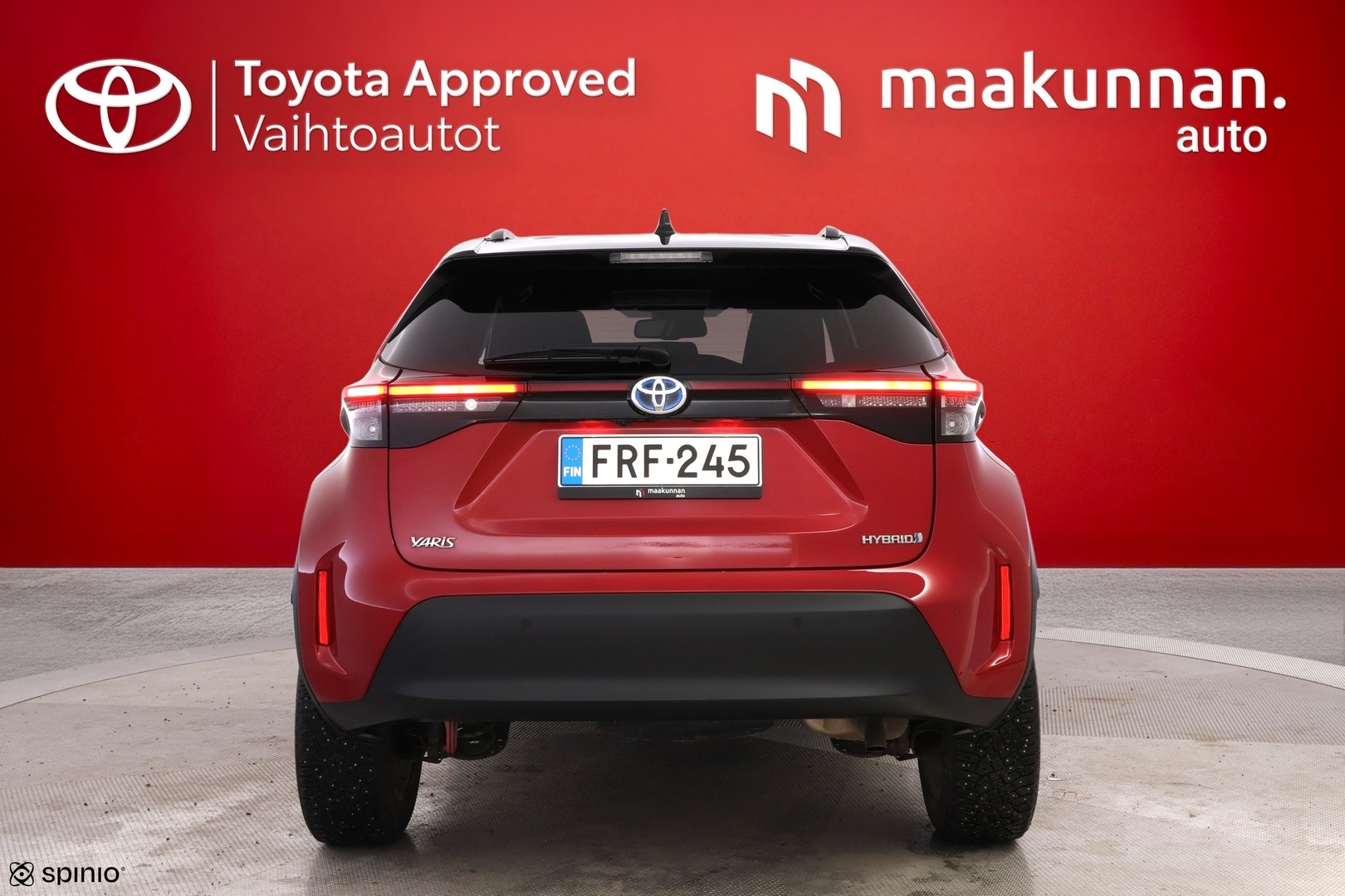 TOYOTA Yaris Cross 2023