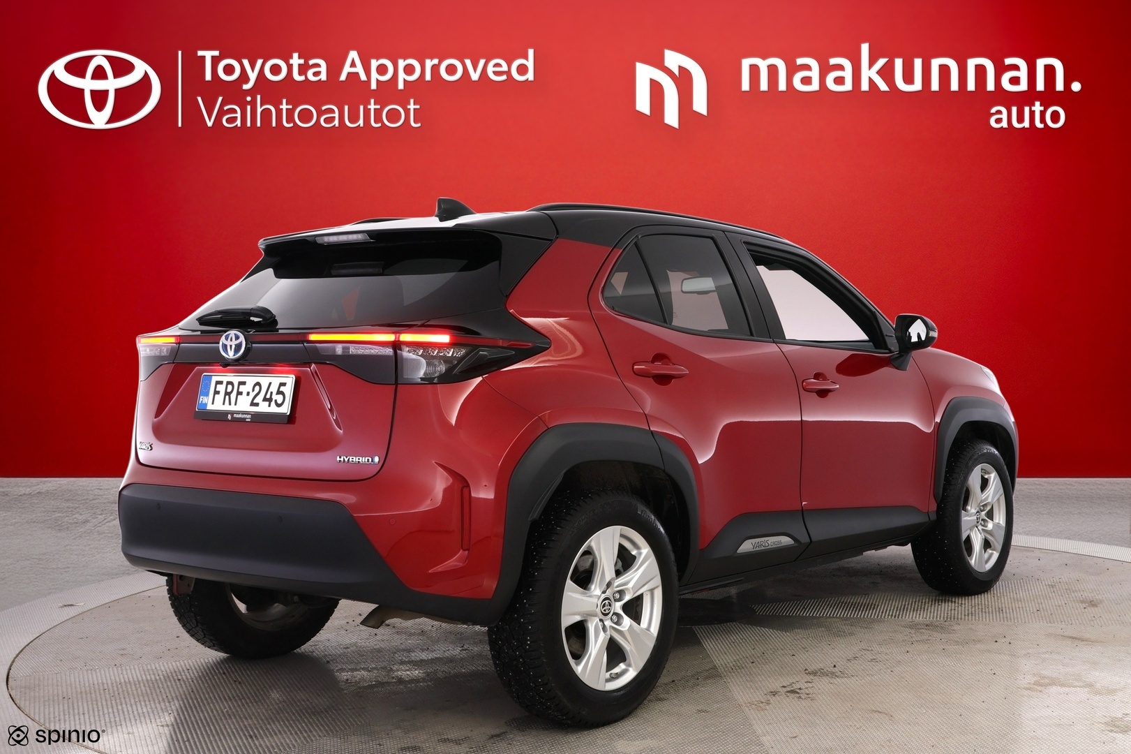 TOYOTA Yaris Cross 2023