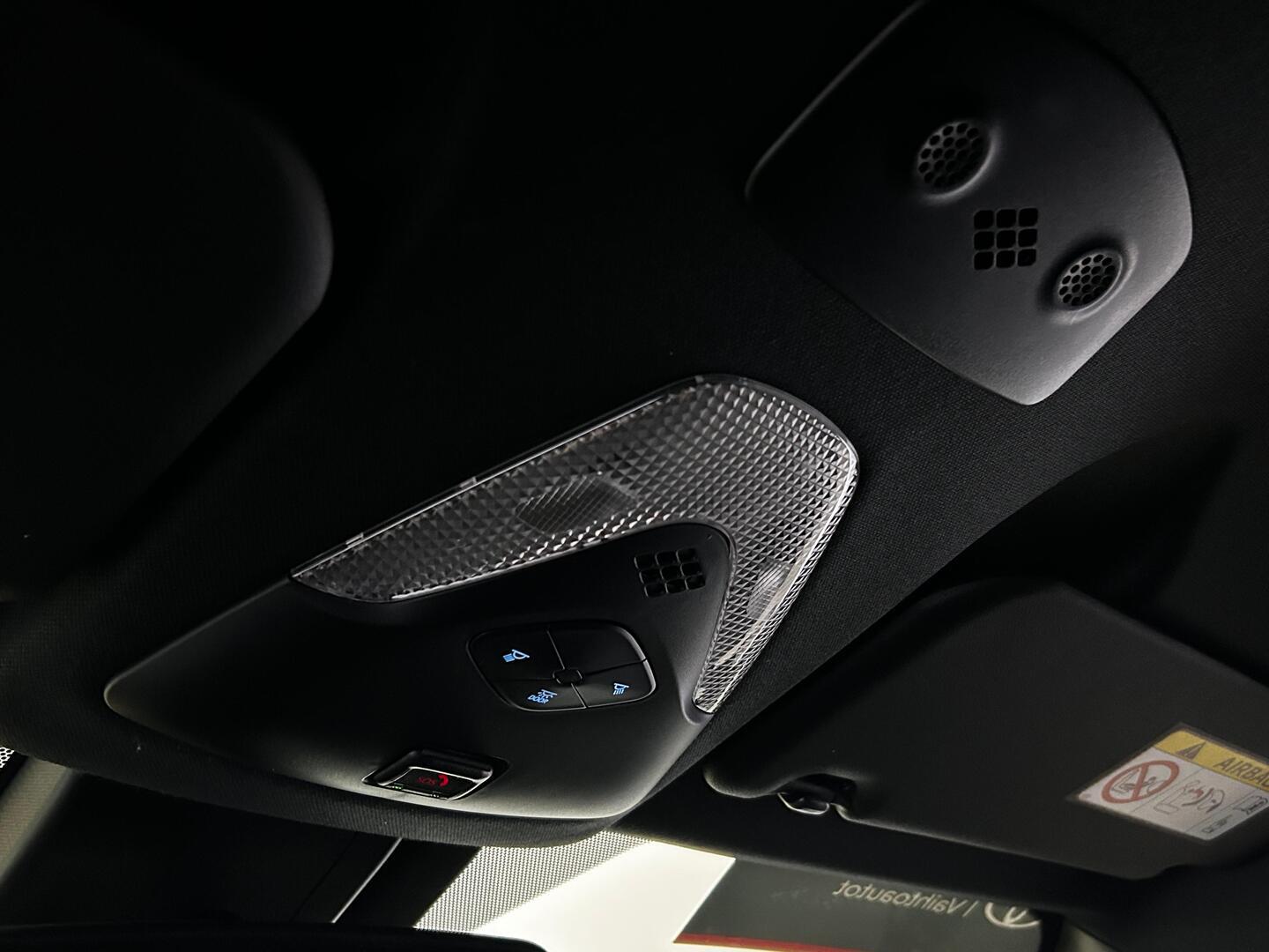 TOYOTA C-HR 2023