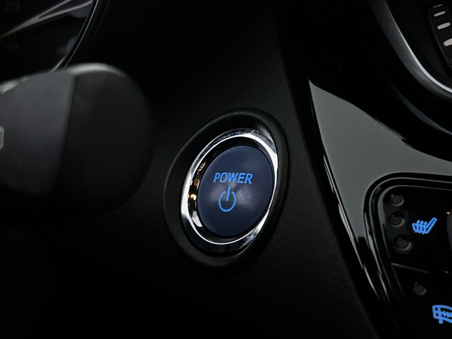 TOYOTA C-HR 2023