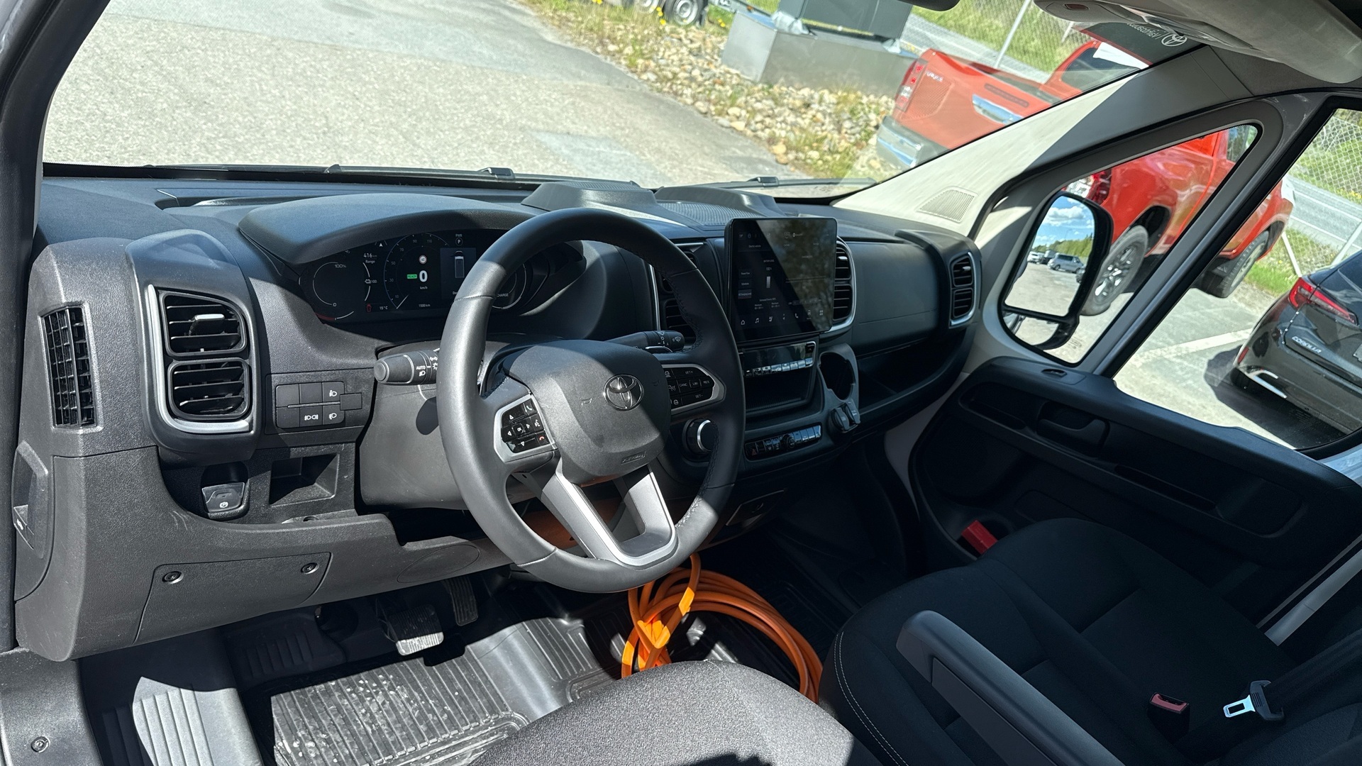 TOYOTA Proace MAX 2025
