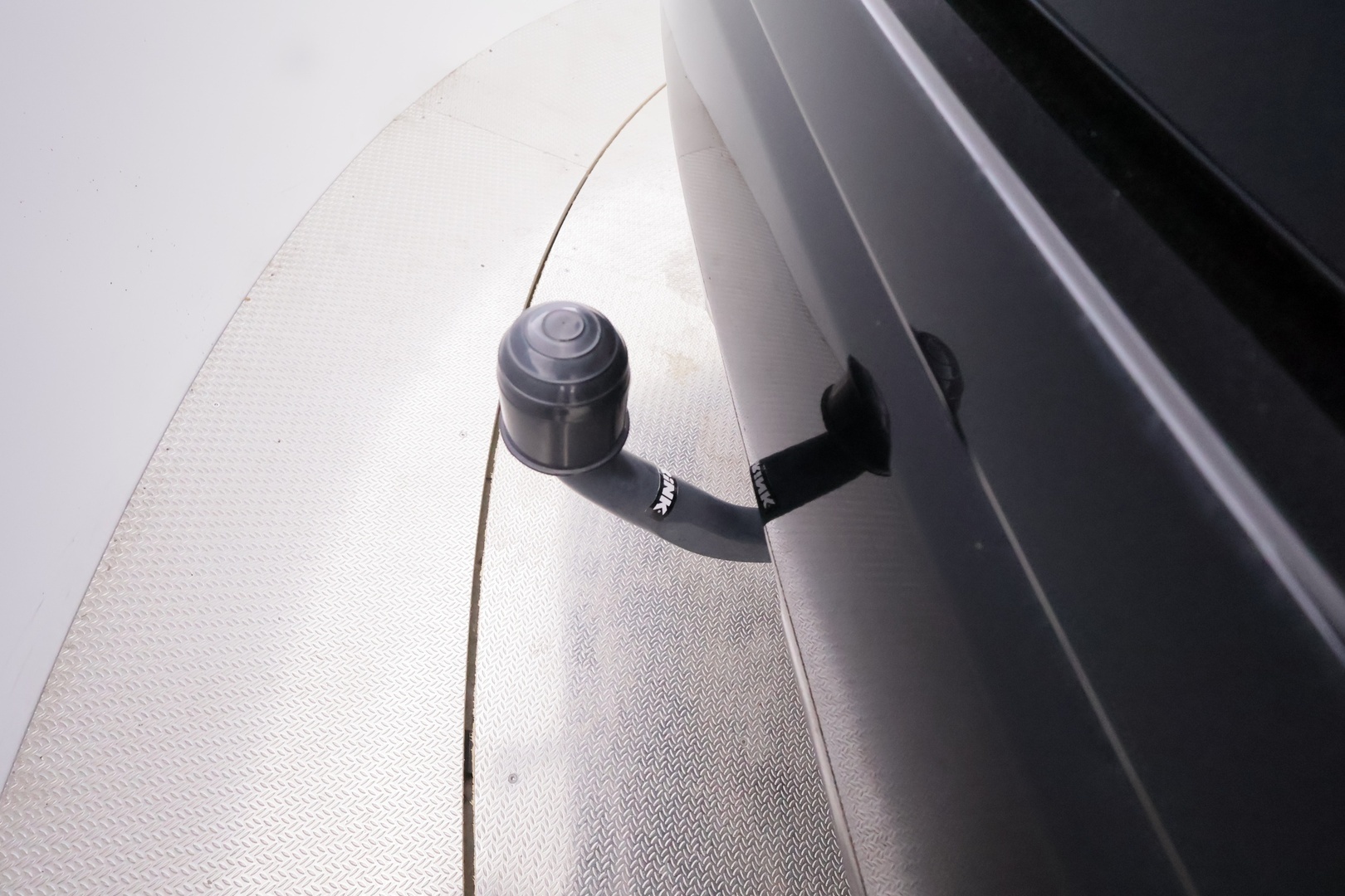 TOYOTA RAV4 PLUG-IN 16