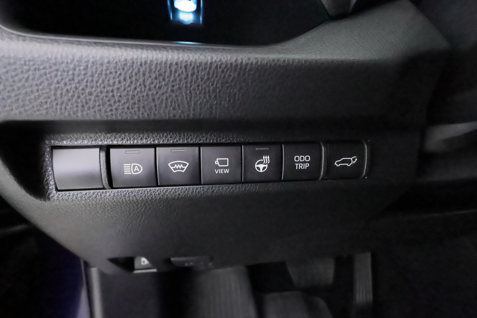 TOYOTA RAV4 PLUG-IN 20