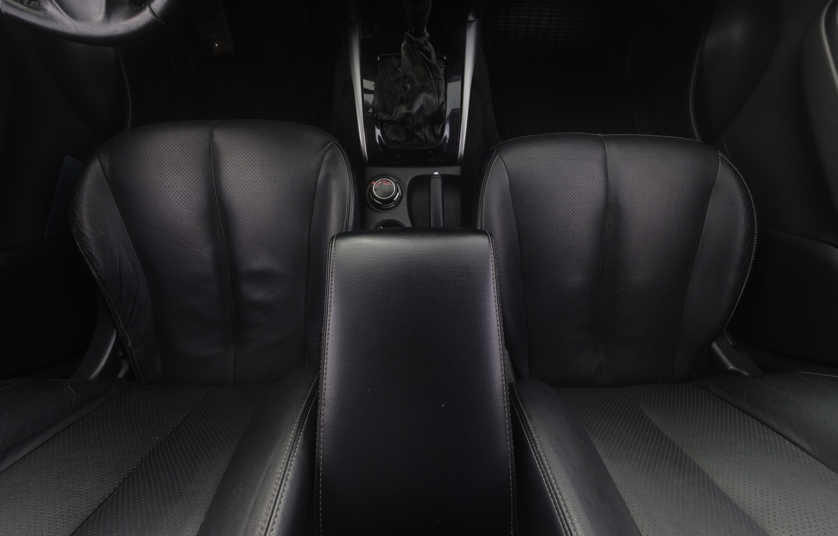 MITSUBISHI L200 2016