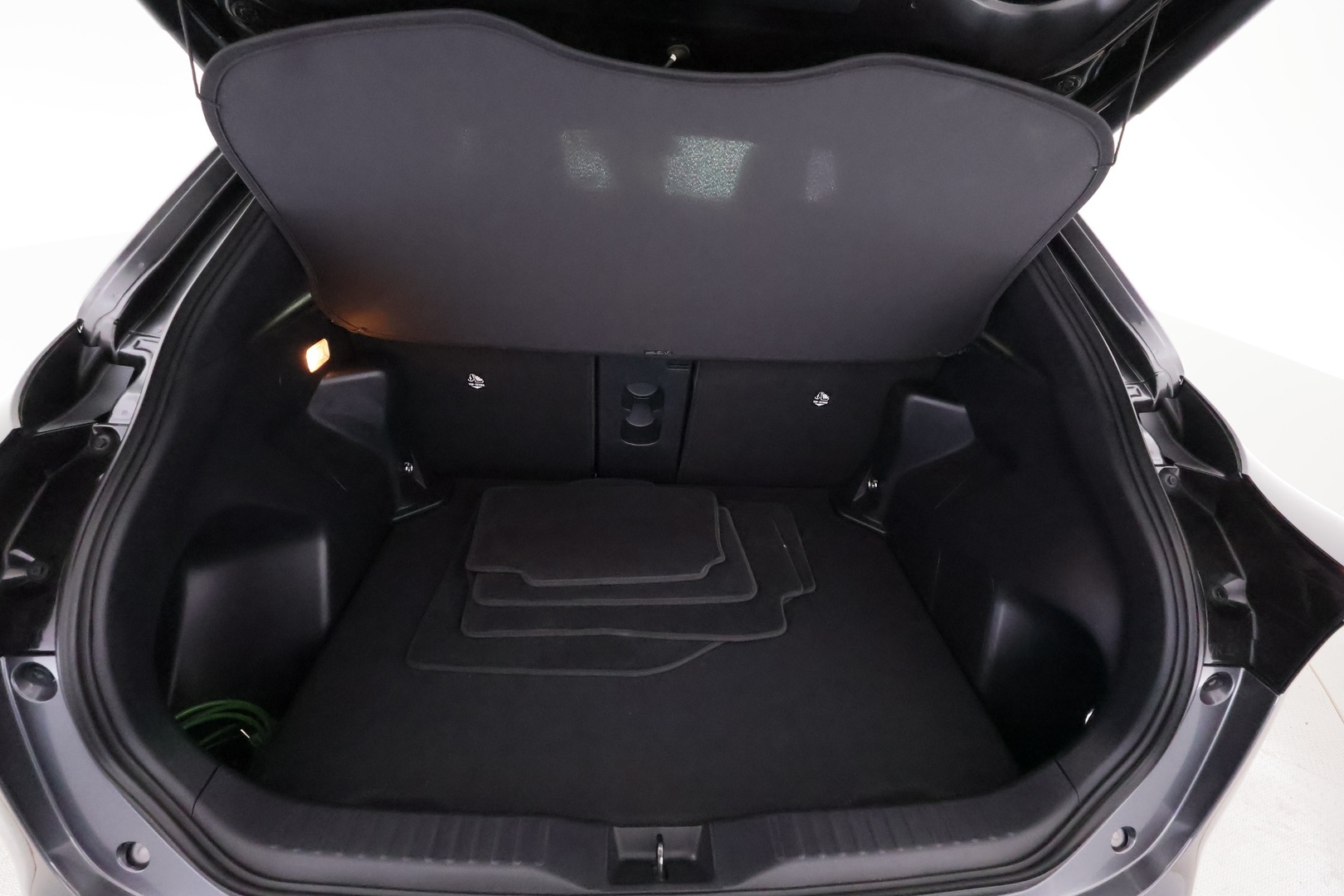 TOYOTA Yaris Cross 2024
