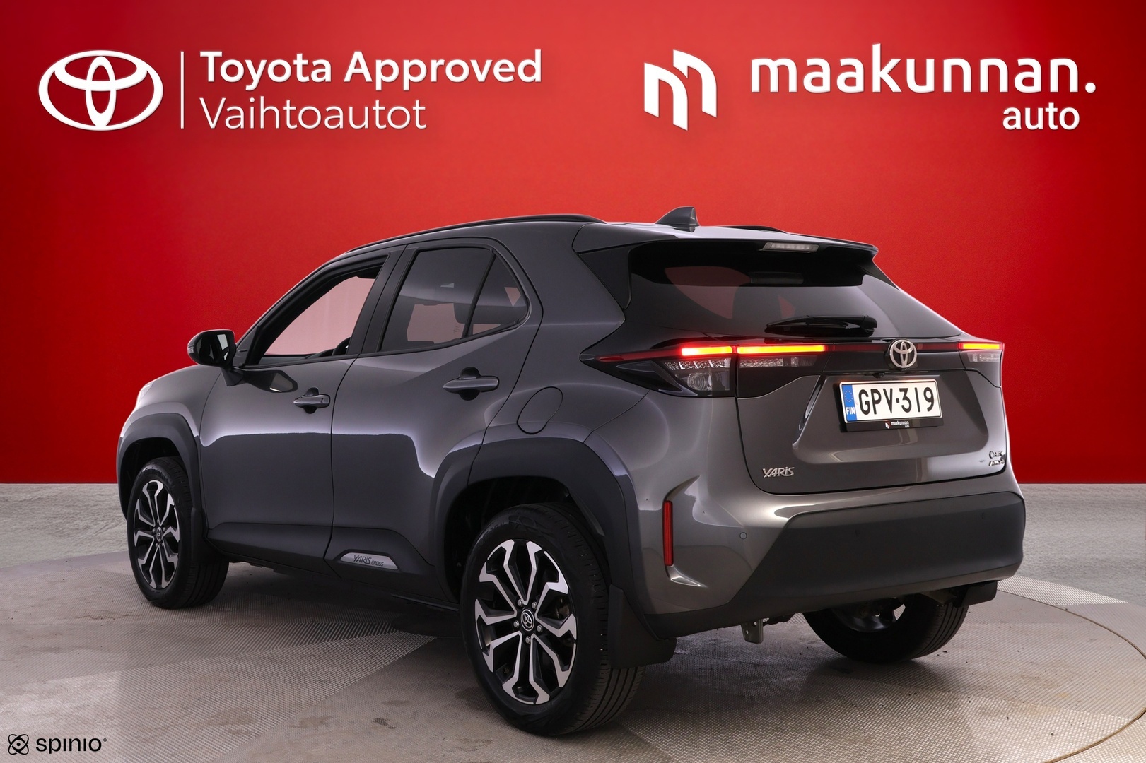 TOYOTA Yaris Cross 2024