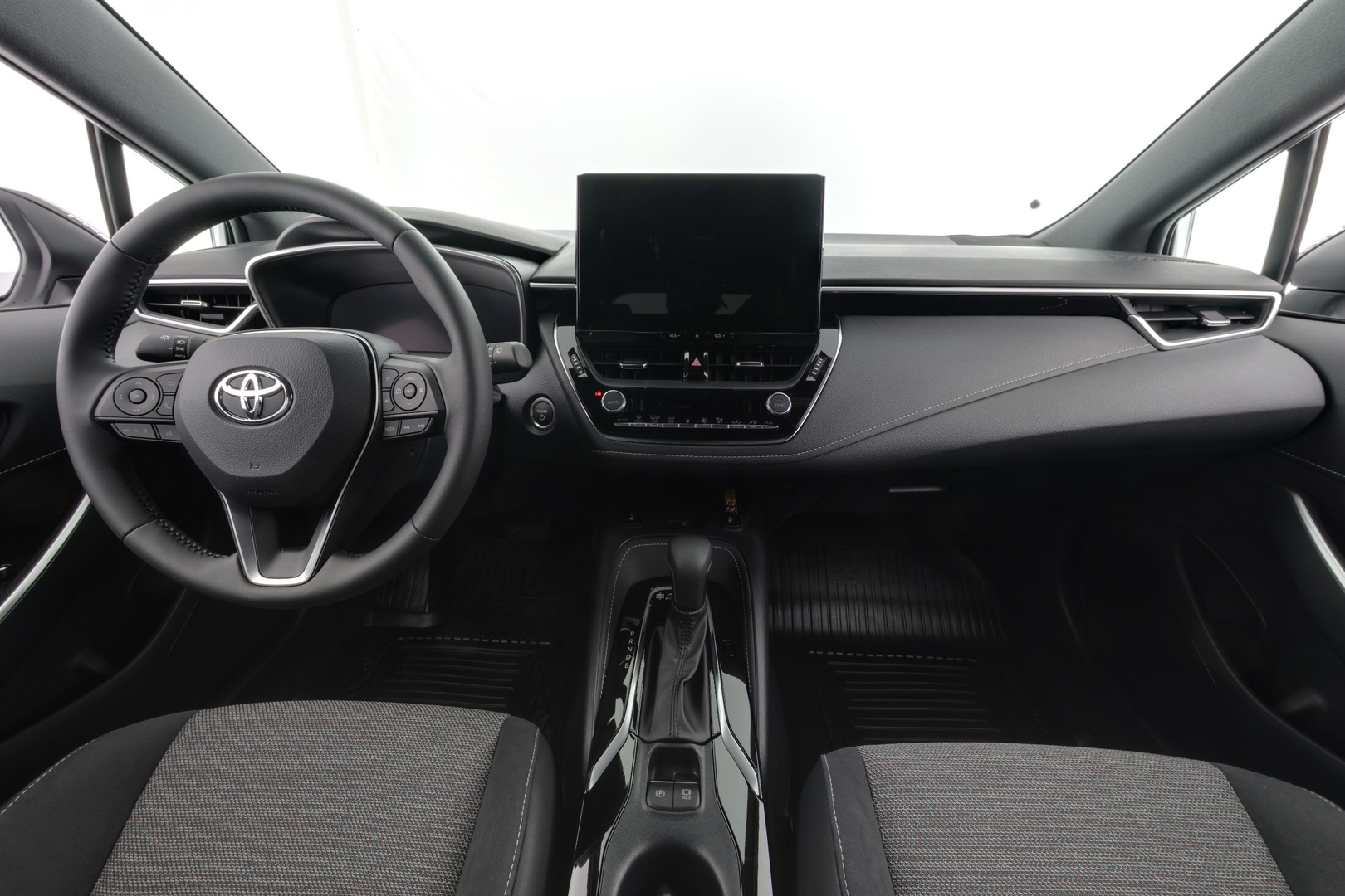 TOYOTA Corolla 2025