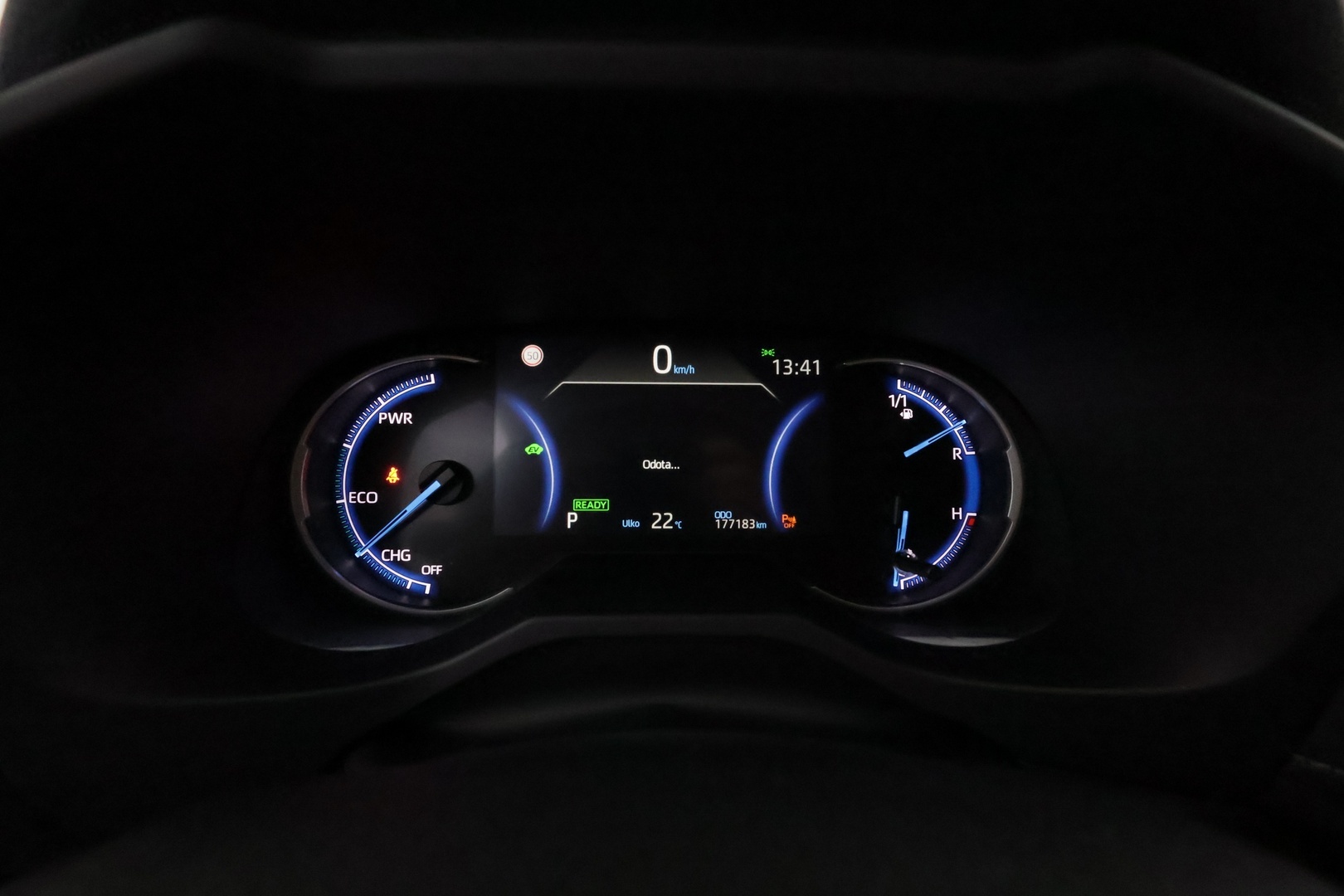 TOYOTA RAV4 2021